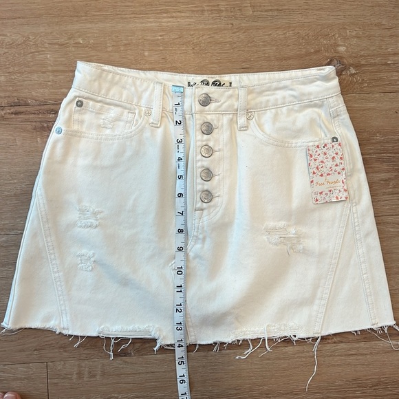 NWT - Free People Destroyed Denim Mini Skirt Size - 28 - Picture 11 of 12